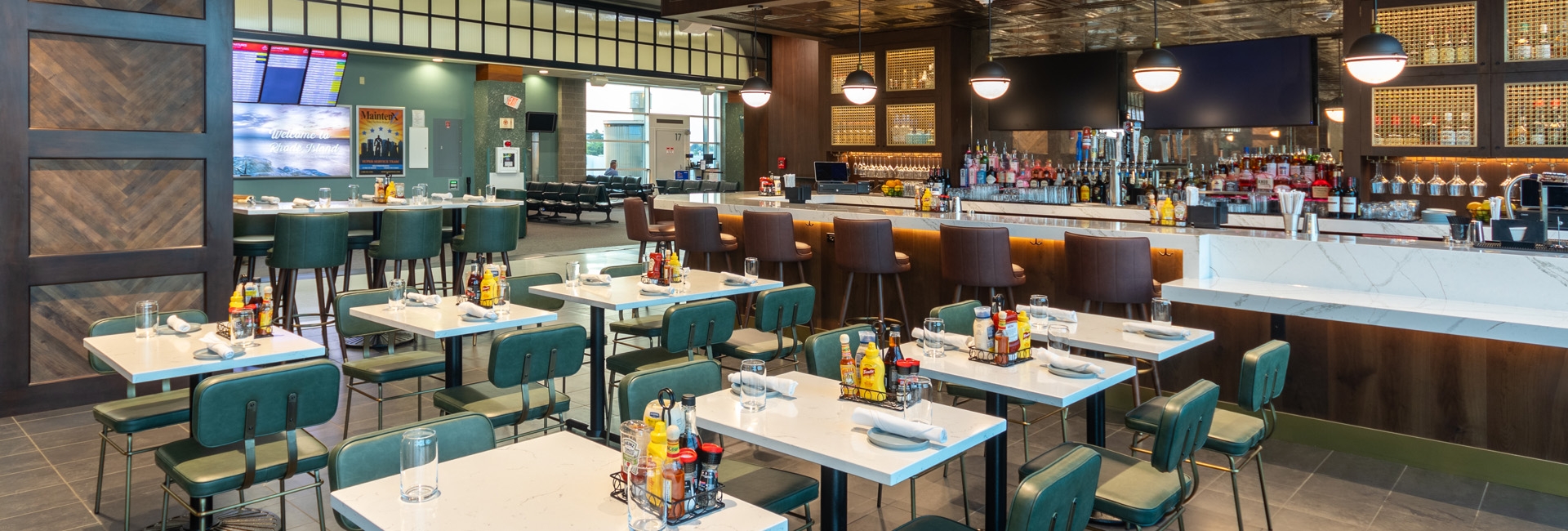 Inside Narragansett Kitchen & Bar