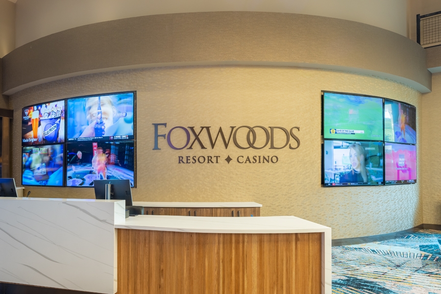 interior image of The Poker Room at Fox Tower in Mashantucket, CT