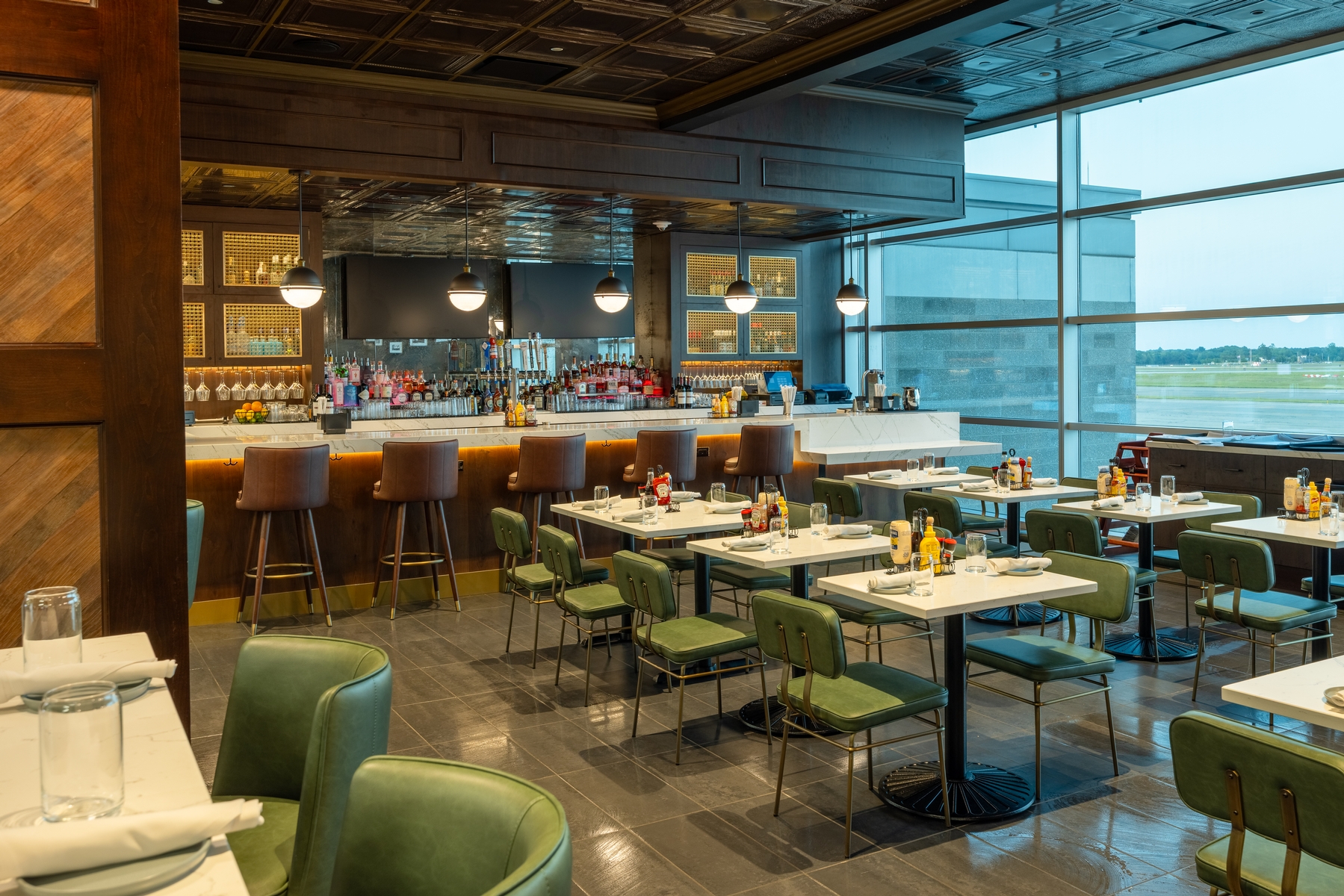 Bar eating area Narragansett Kitchen & Bar