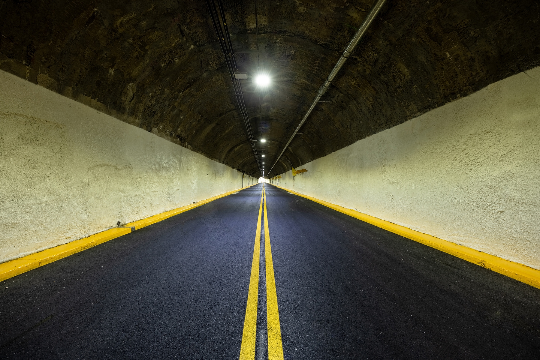 Inside the RIPTA bus tunnel looking up at Thayer Street