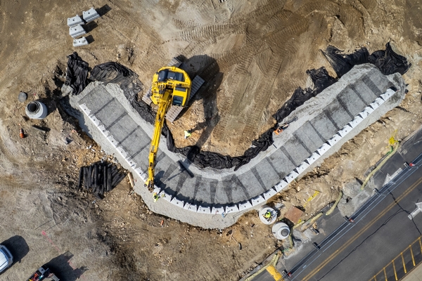 retaining wall construction