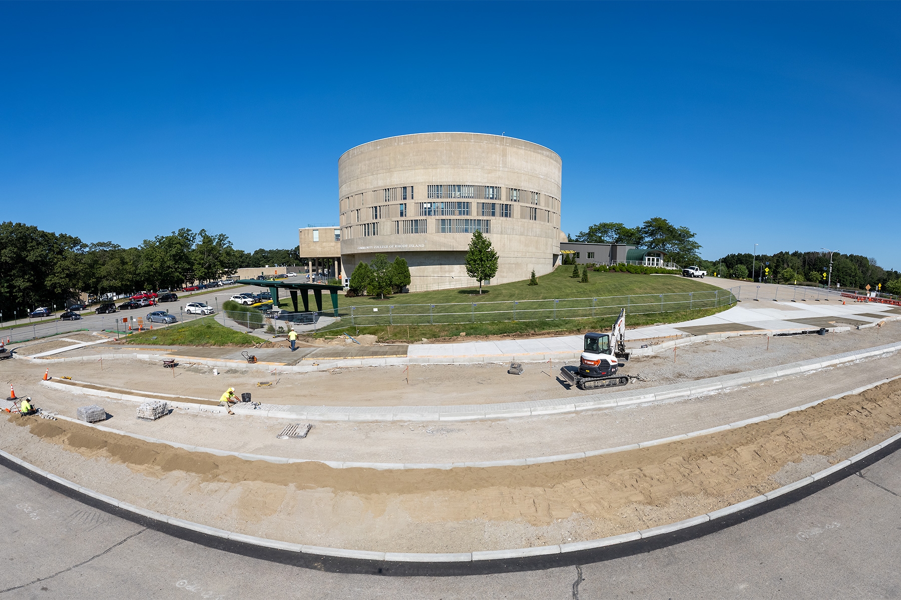 New bus terminal at CCRI for RICON Construction