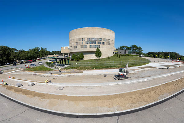 New bus terminal at CCRI for RICON Construction